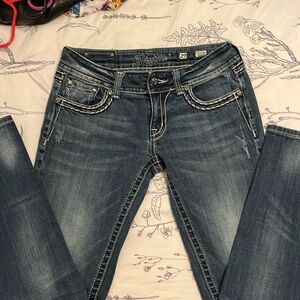 Miss Me Jeans like new size 29